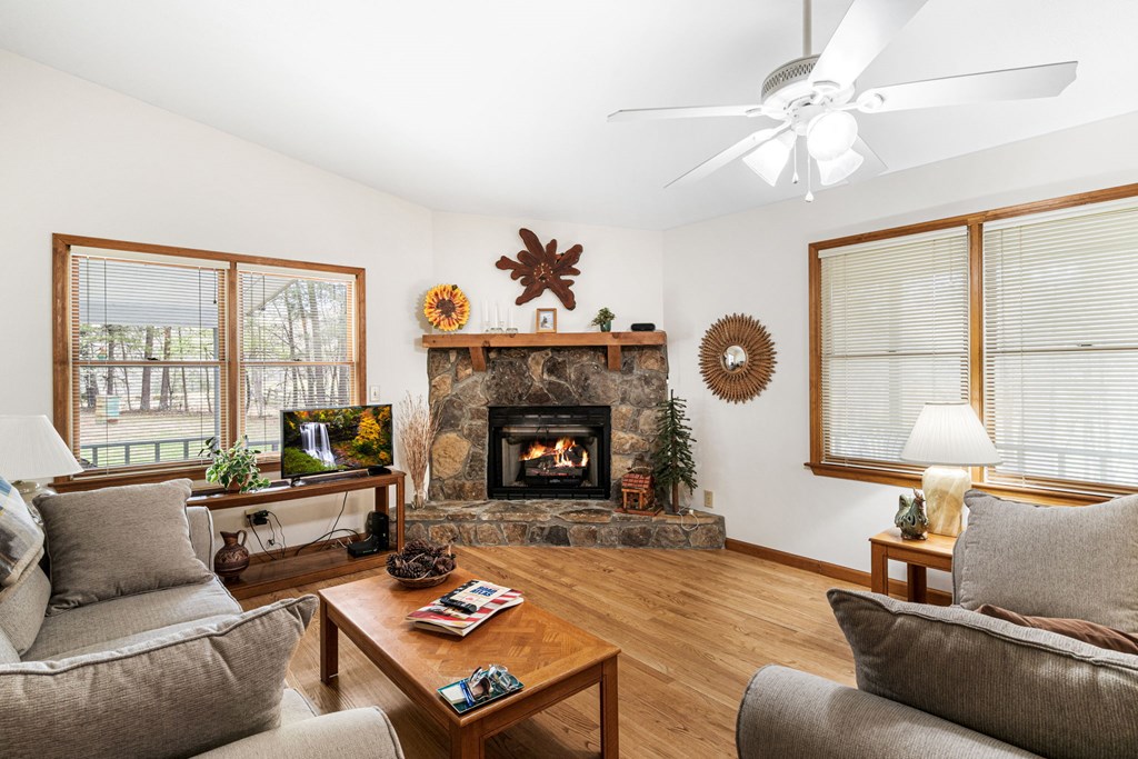 9045 Betty Jo Circle