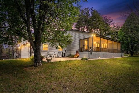 9045 Betty Jo Circle Young Harris GA 30582