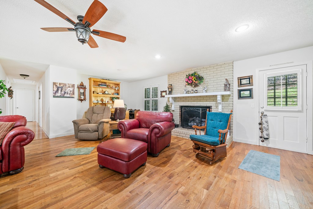 315 Sumner Lane