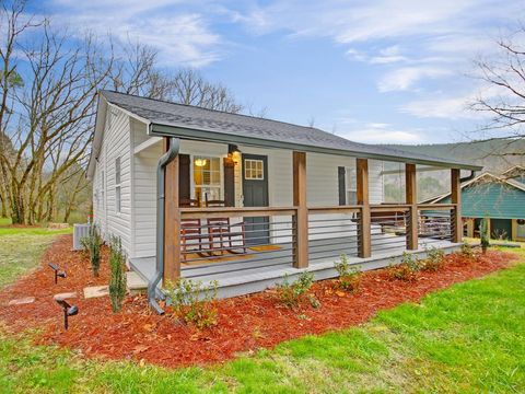 190 Old Blairsville Hwy Talking Rock GA 30175