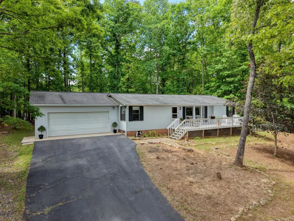 331 Rocky Circle