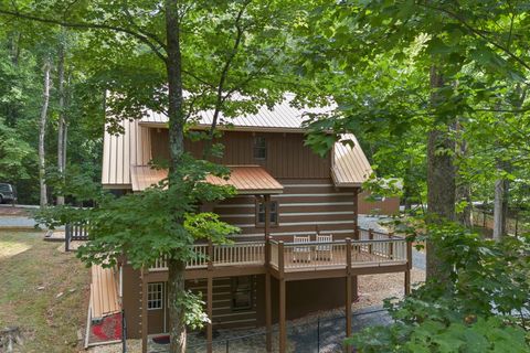 A home in Ellijay