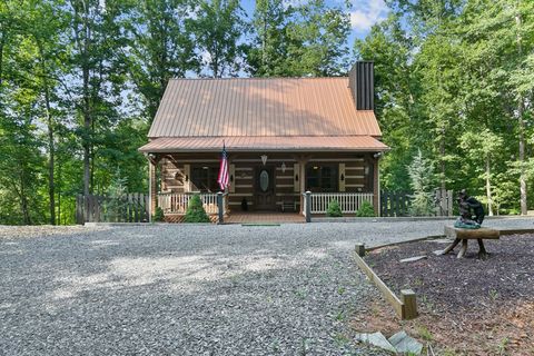 A home in Ellijay