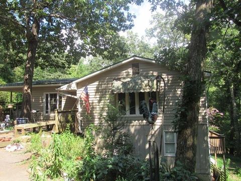 88 Bruce Wike Lane Brasstown NC 28902