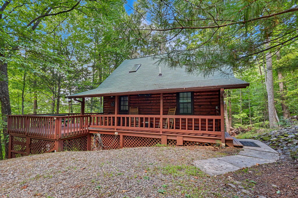 14 Treetop Lane