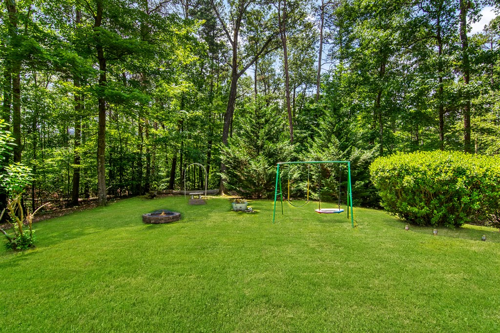 563 Westwoods Drive