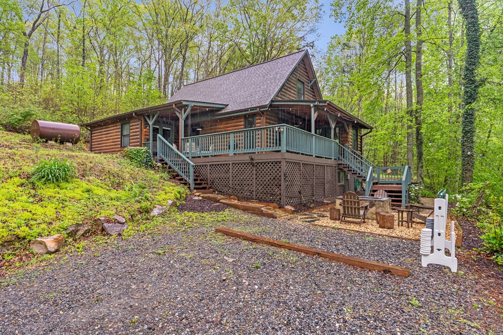 176 Meadow Creek Way