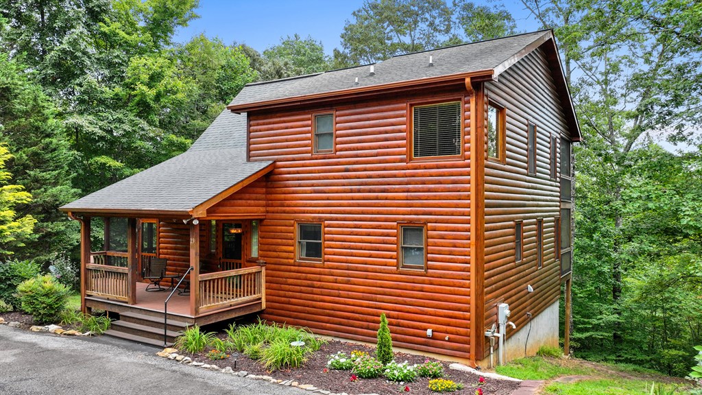 23 Chestnut Hills Lane