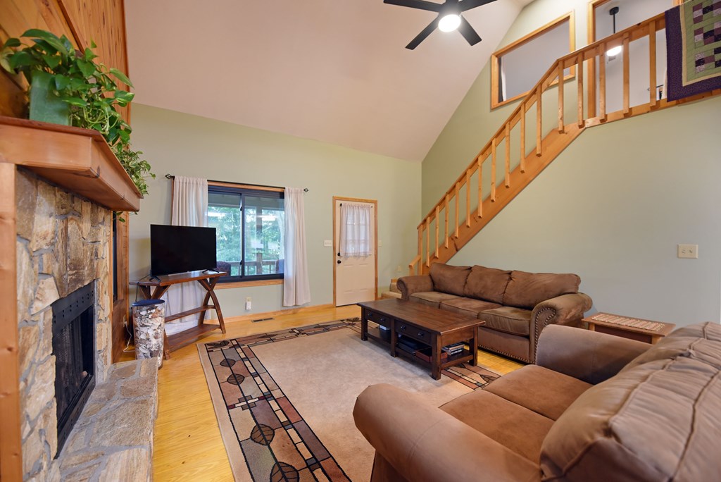 81 Buck Ridge Drive