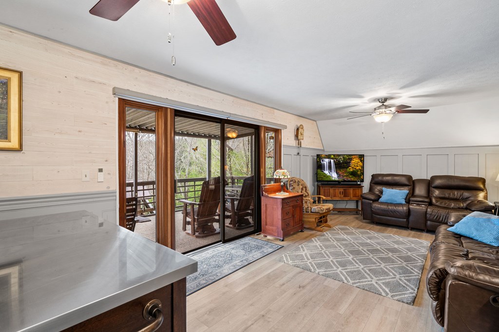 1721 Settlement Road