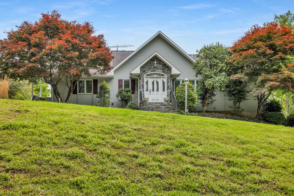 498 Old Dyer Road