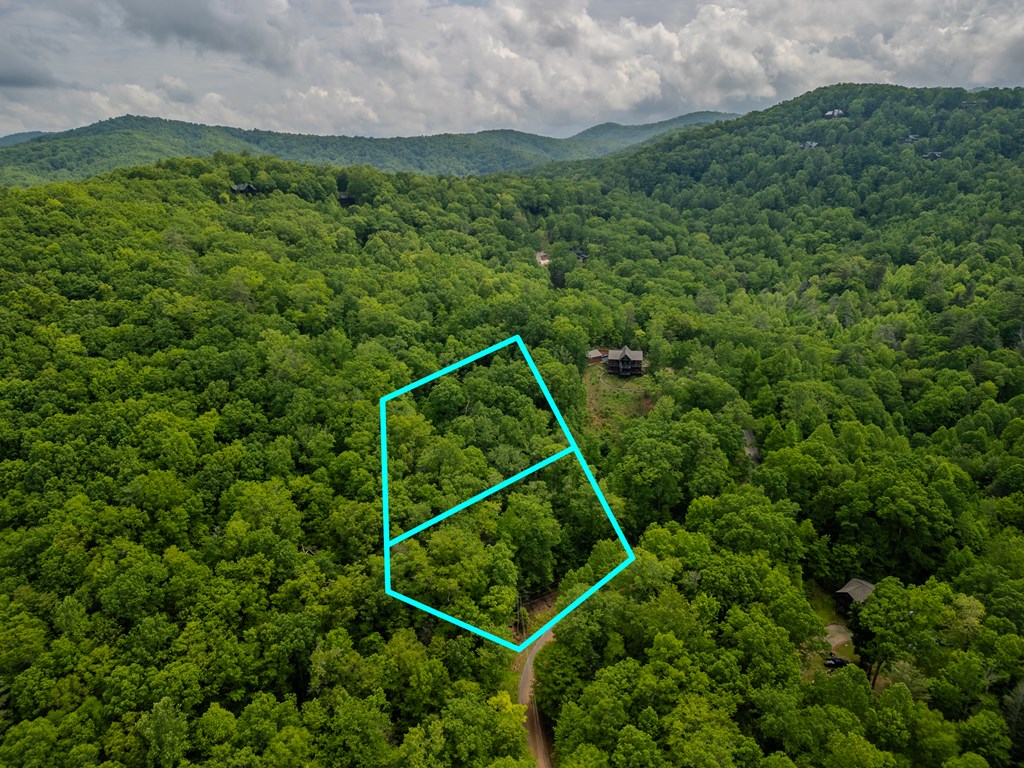 1.8 Acre Mangums Trail