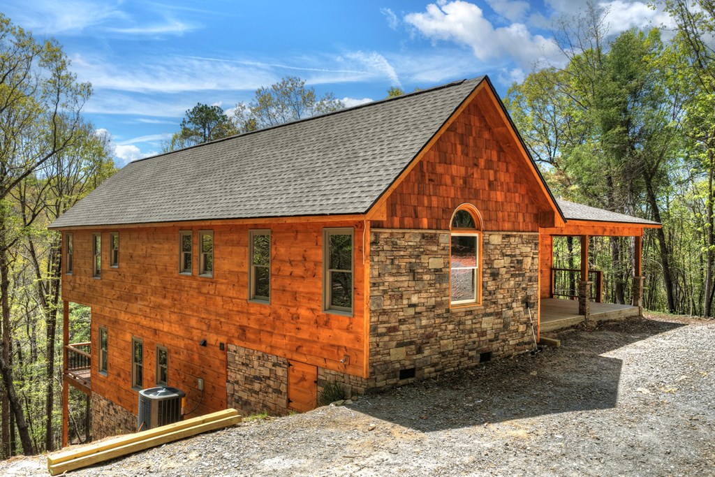 394 Blackberry Circle