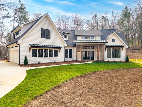 995 Bridge Road Ellijay GA 30536