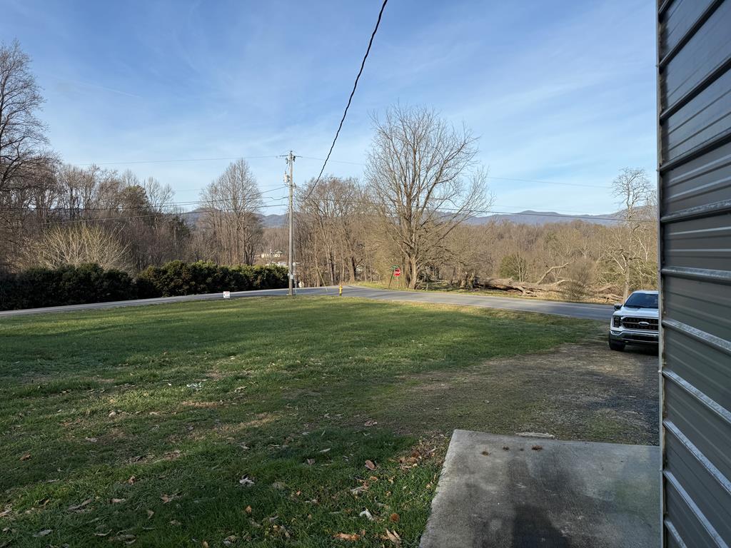 4357 Fairview Road