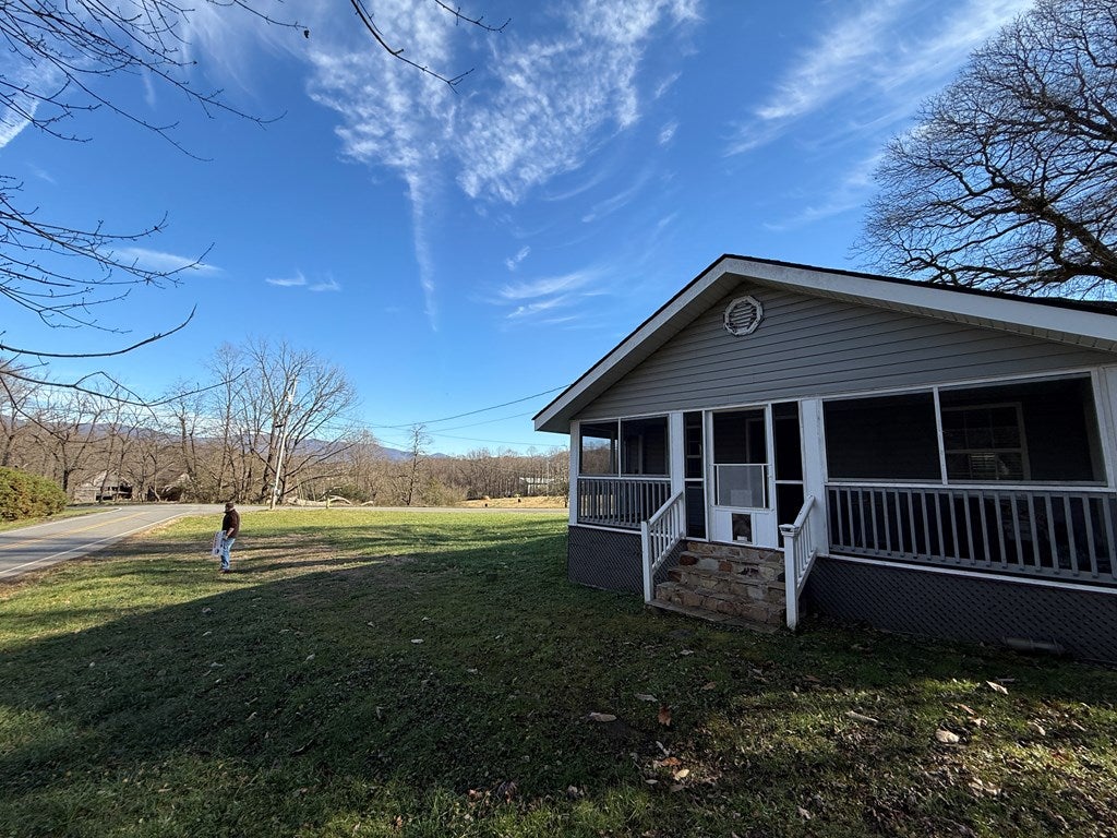 4357 Fairview Road