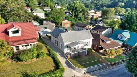 A home in Copperhill