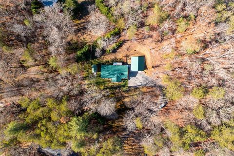 A home in Hayesville