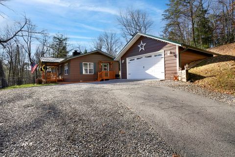 A home in Hayesville