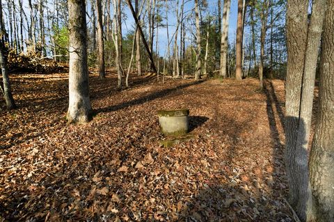 A home in Hayesville