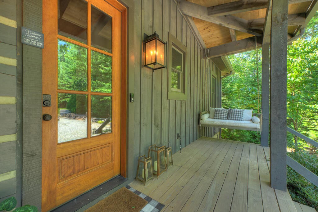 199 Hiawatha Trail N