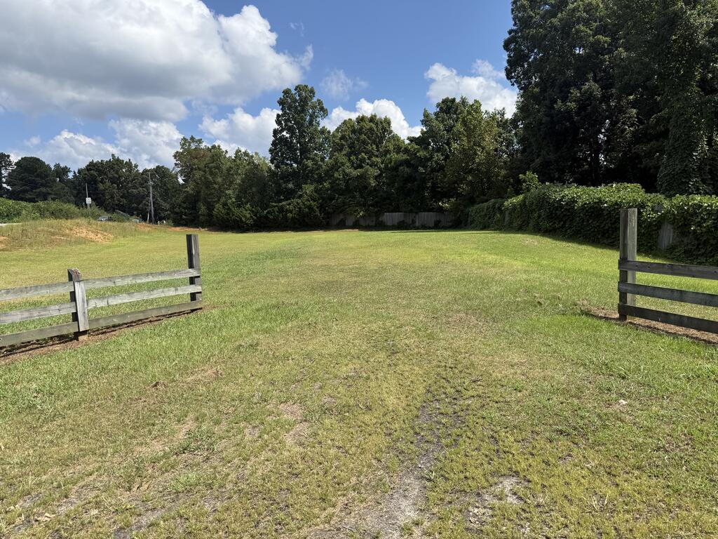 2170 Talking Rock Road