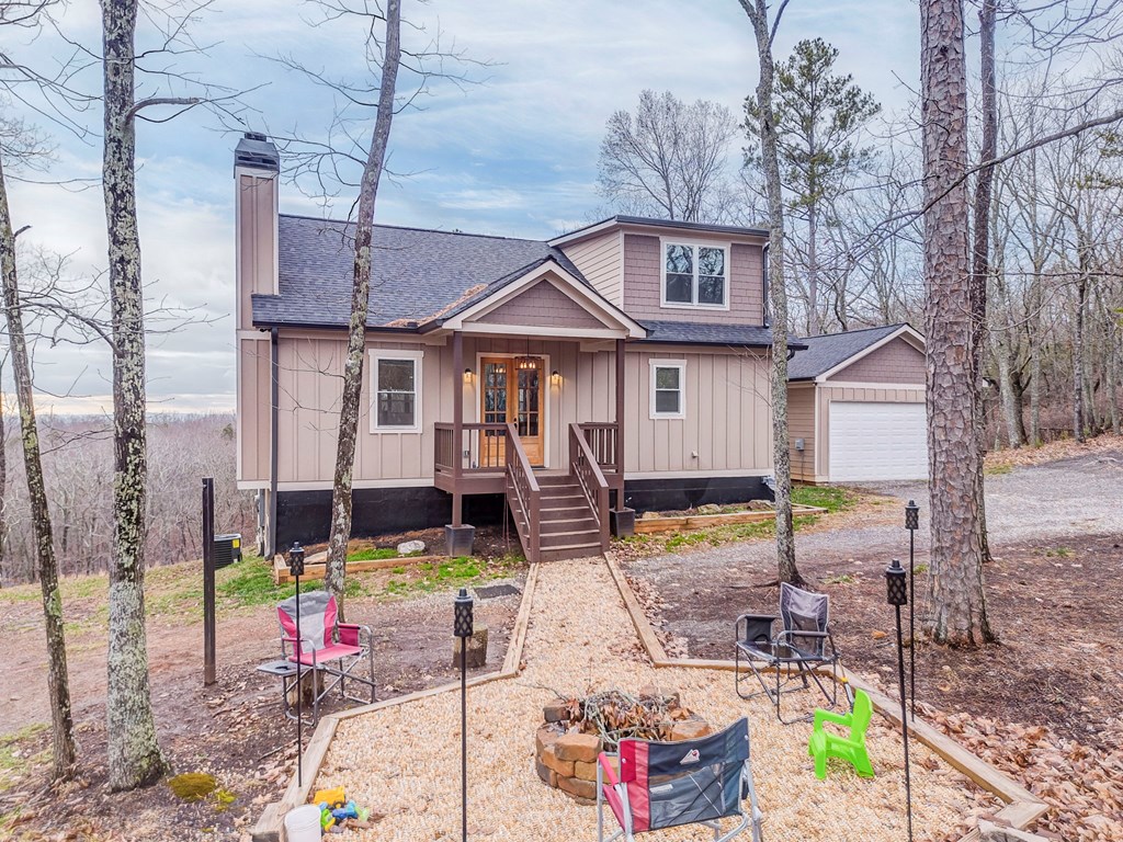 1172 Hunter Drive