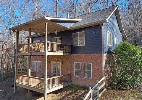 154 Hollyanne Pond Hayesville NC 28904