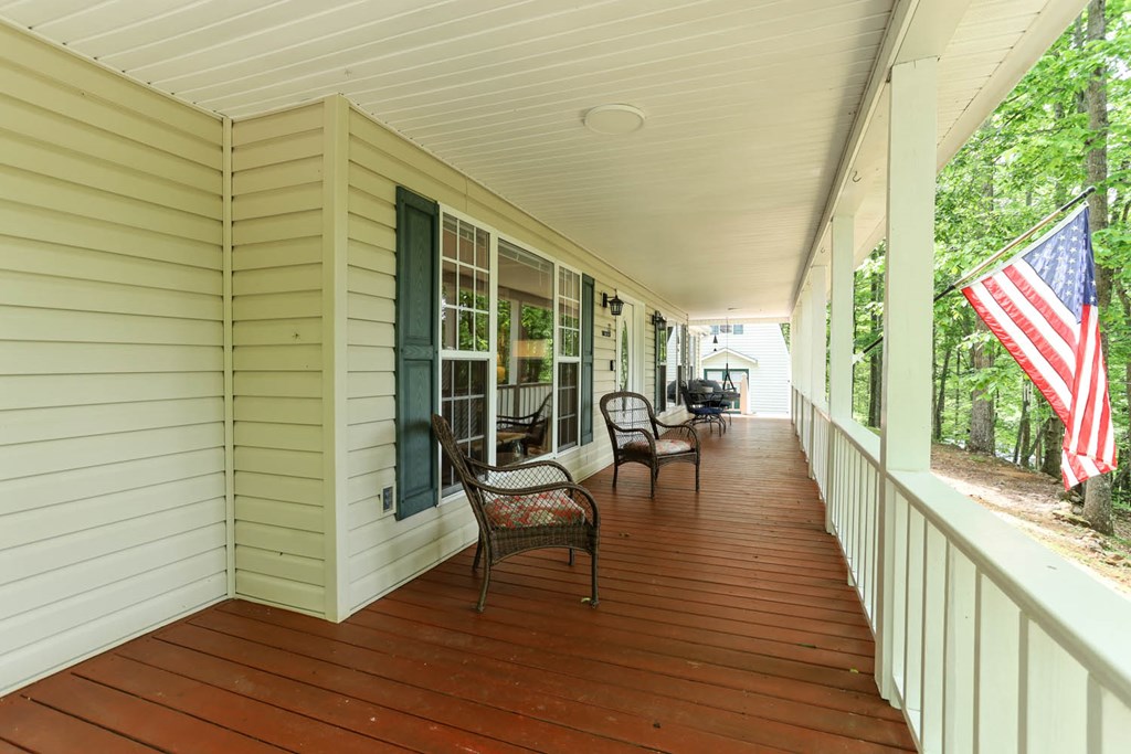 72 Spring Cove Road