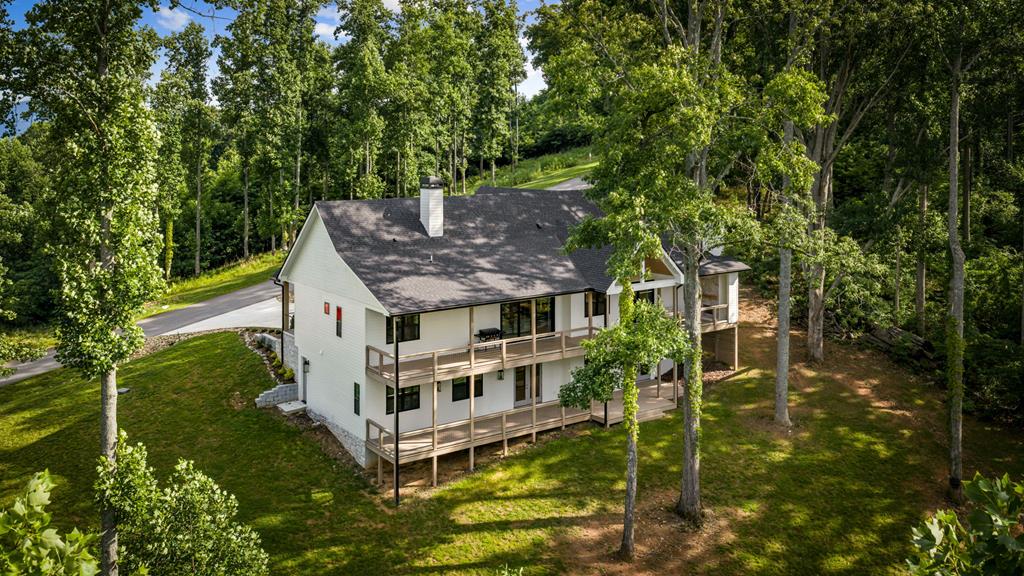228 Winding Ridge