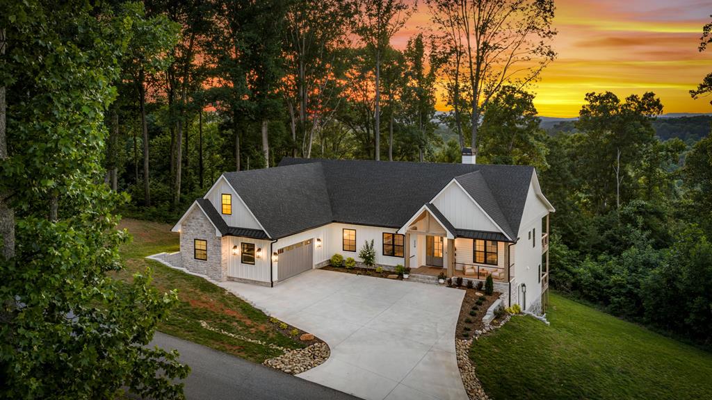 228 Winding Ridge