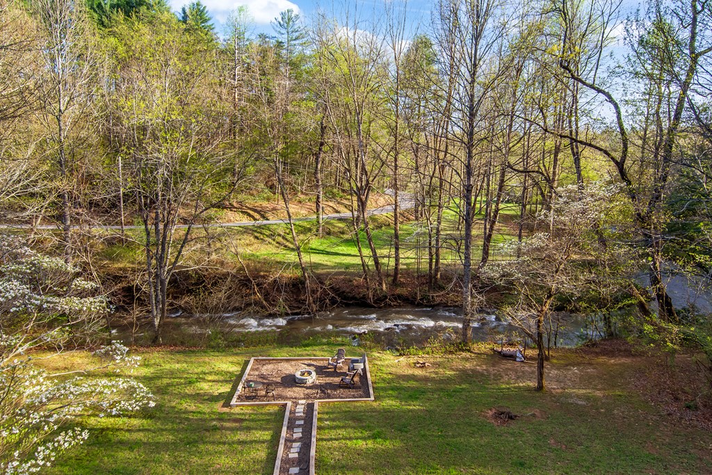 125 Fightingtown Overlook