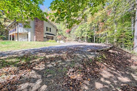 A home in Hayesville