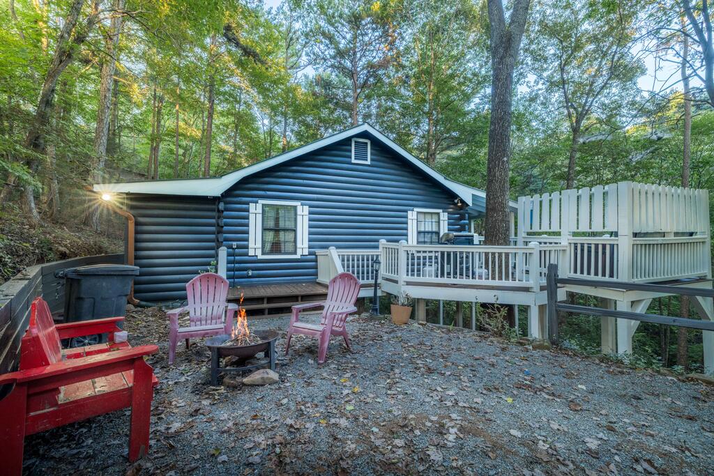 129 N Cherokee Drive