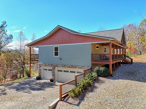 A home in Blairsville