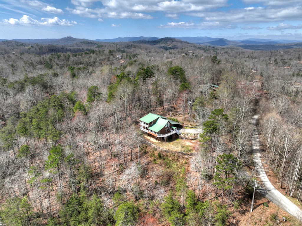 222 Mountain Hideaway Lane