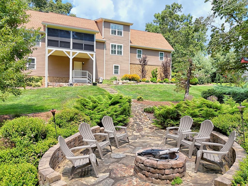 183 White Meadows Drive