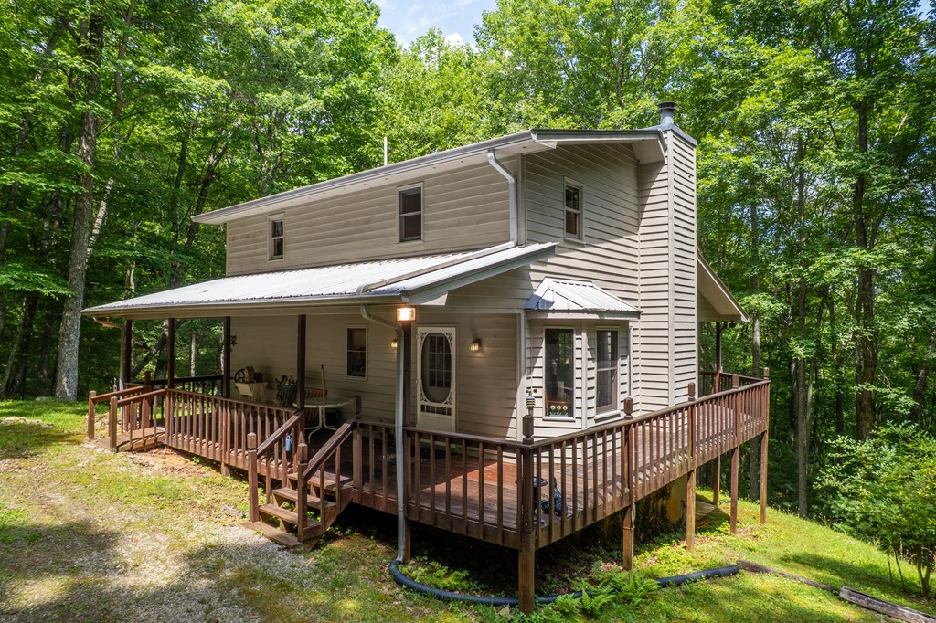 652 Stennes Gap Road