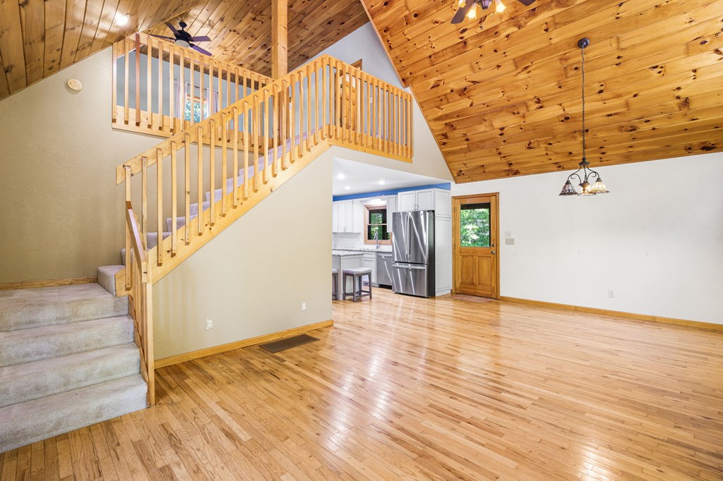 977 Tarheel Drive W