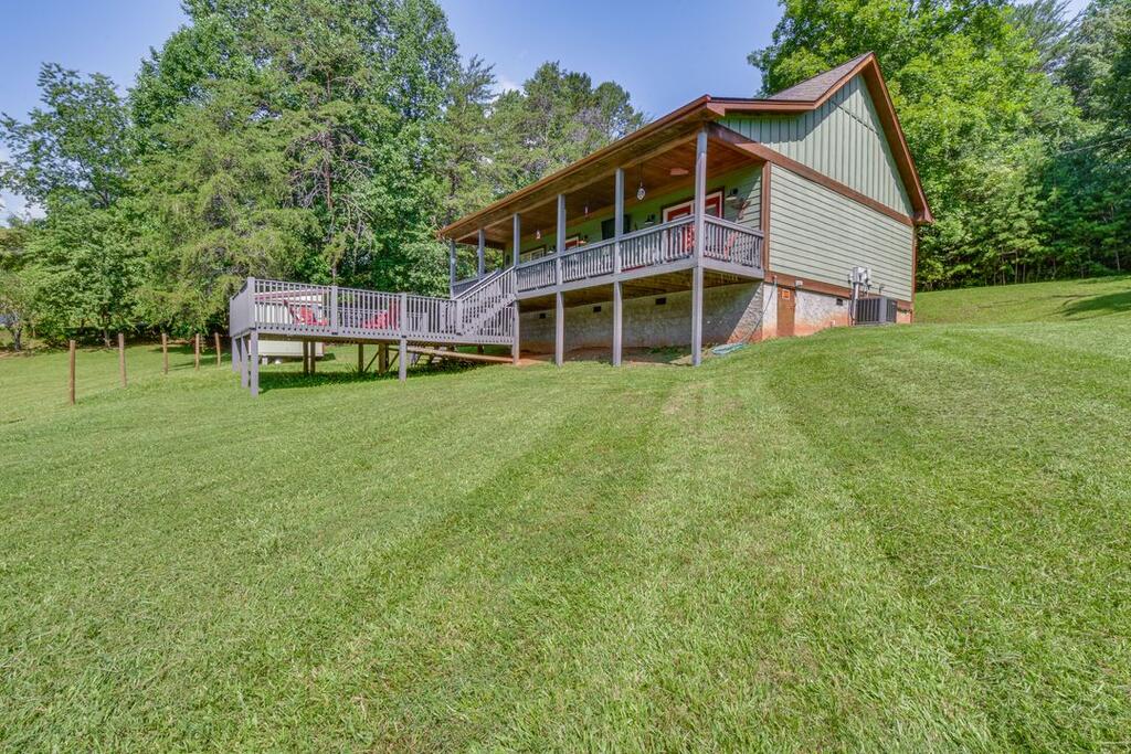 1100 Rova Way