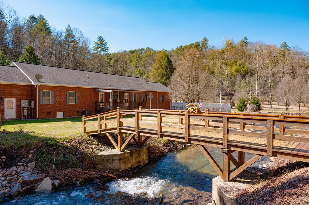 1631 Moody Hollow Road