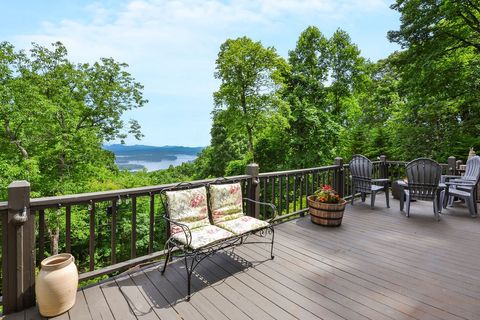 A home in Blue Ridge