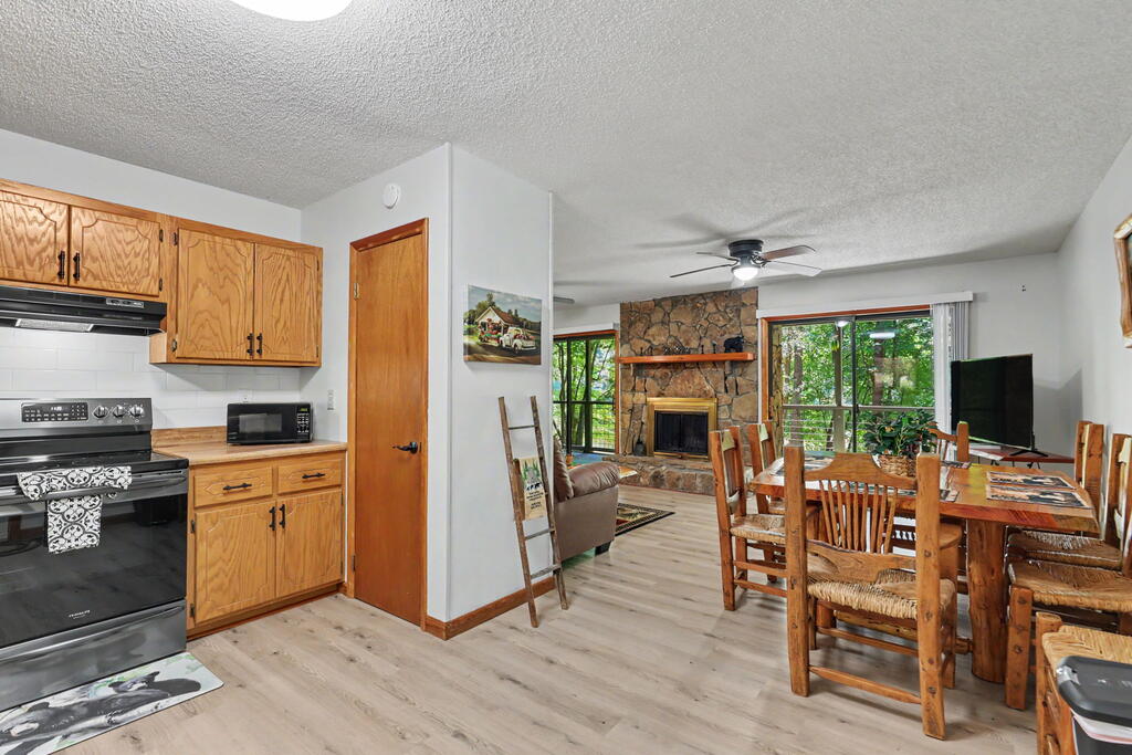 1105 Old Evans Road