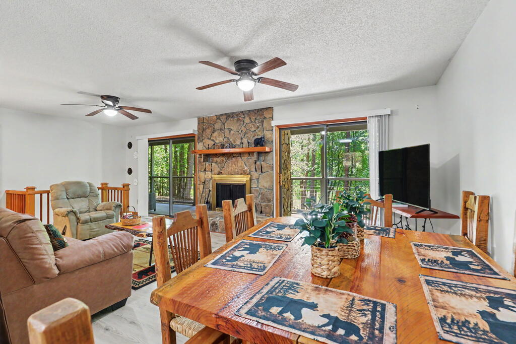 1105 Old Evans Road