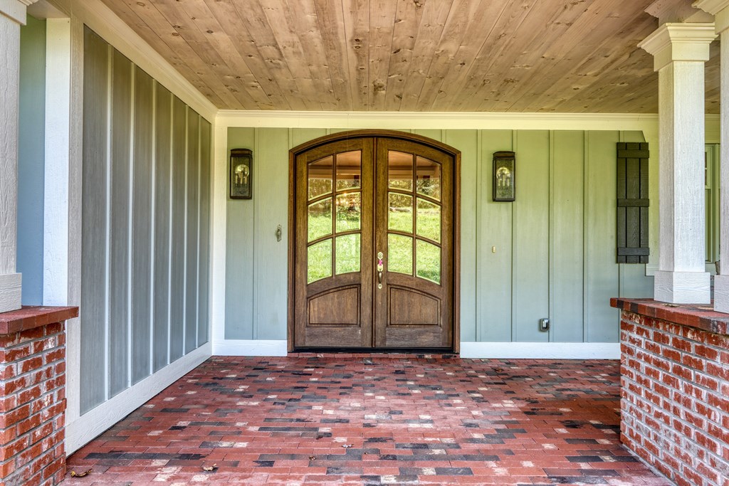 609 Cypress Pointe Lane