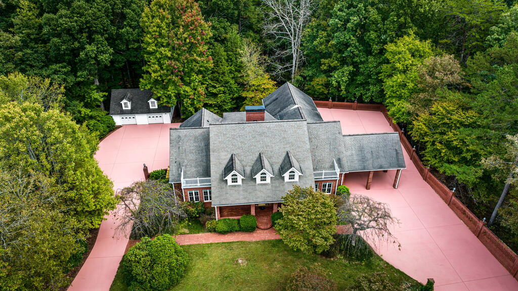 231 Westwoods Drive