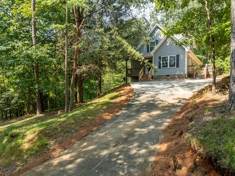 A home in East Ellijay