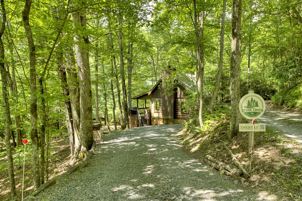 251 Rockhouse Road