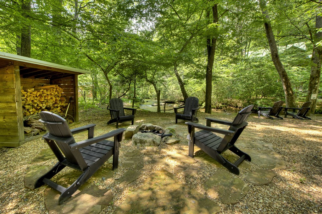 251 Rockhouse Road