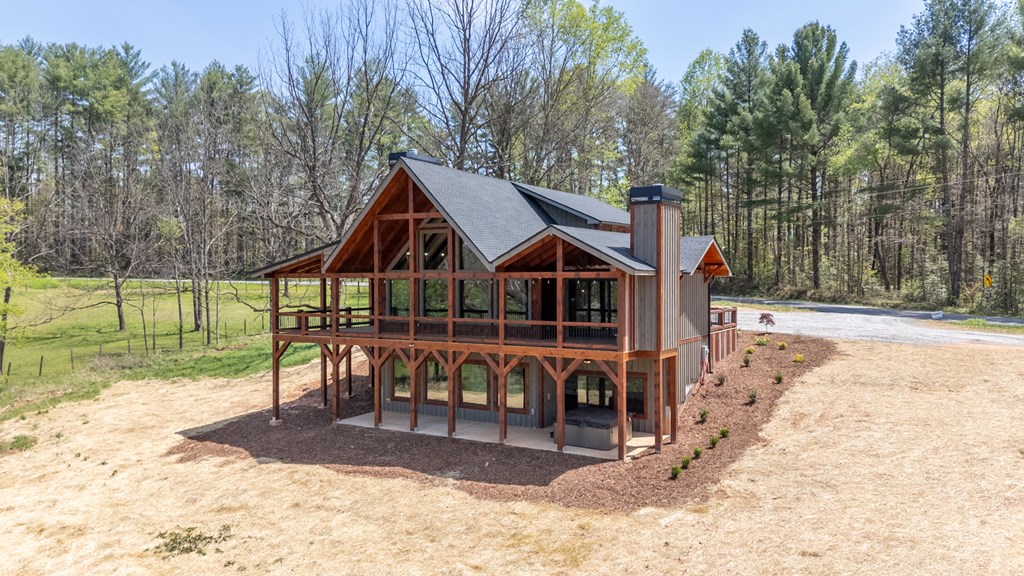 7590 Mobile Road